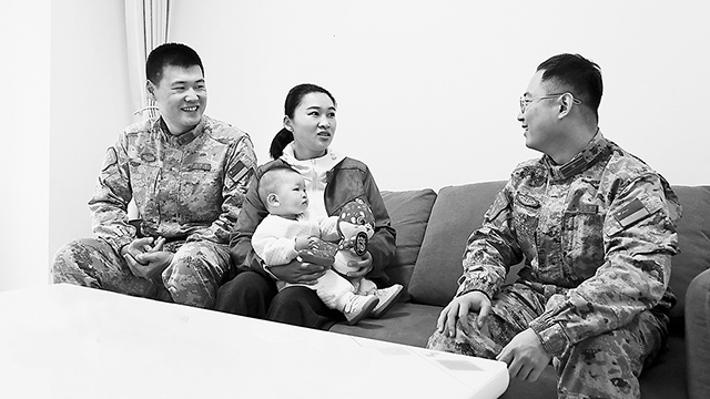 火箭軍某旅以法治思維破解營區管理難題的調查